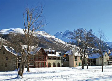 Résidence Loudenvielle - Peyragudes - Les Jardins de Balnéa*** - Façade - Hiver
